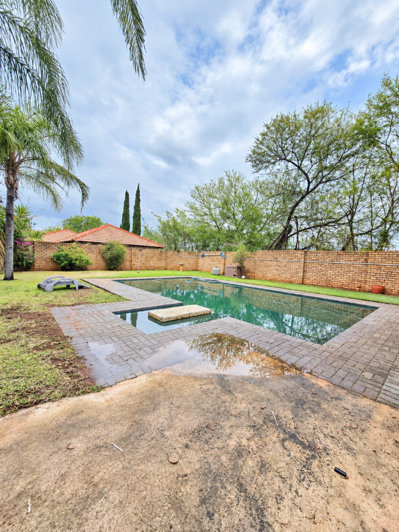 4 Bedroom Property for Sale in Wilkoppies North West